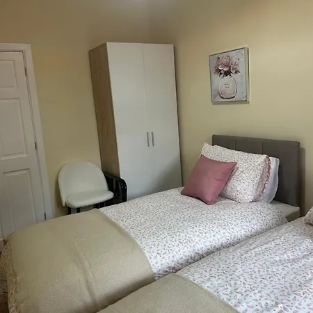 Arasann Clochan شقة *